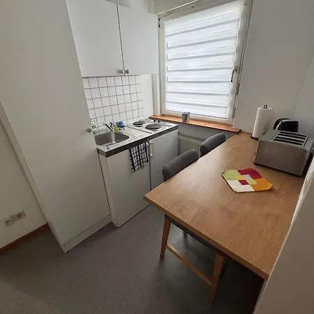 Gemuetliche Monteur- & In Uebach-palenberg Appartement